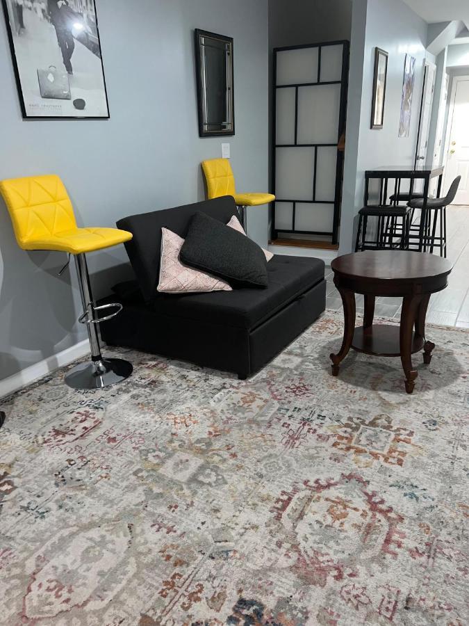 Cozy Inspired Studio Apartment Newark Exterior photo